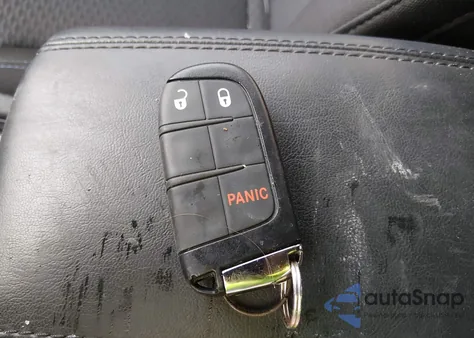 2024 Jeep Compass Sport 4X4 z USA, uszkodzony, nr VIN 3C4NJDAN6RT124293